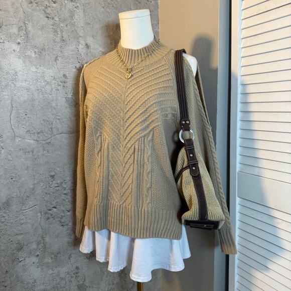 Preppy Soft Tan Knit Sweater - Picture 3 of 7